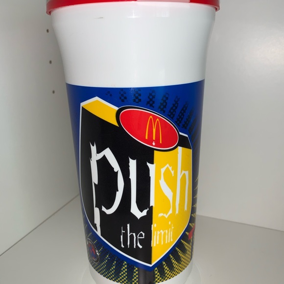 Lot of Vintage McDonald’s Cups - Picture 7 of 16